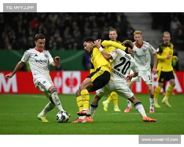 瑞尔森成为首位在上半场就完成三次助攻的多特蒙德球员 瑞尔森成为首位在上半场就完成三次助攻的多特蒙德球员